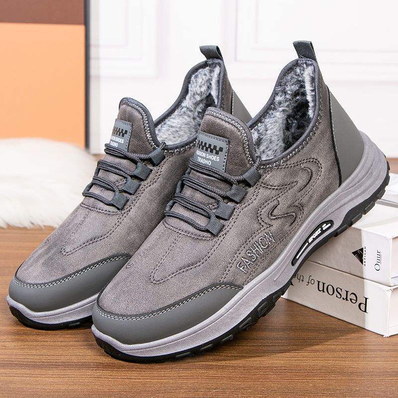 Autumn and Winter Men's Cotton Shoes Extra Thick Velvet Breathable Warm Non-slip Snow Boots Work Cotton Shoes Dad Shoes Winter Men's Shoes