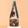 1 Stück mit kleiner Tasche Messenger-Handytasche im böhmischen Stil, Kontrastfarben-Dekoration, geeignet für den täglichen Gebrauch von Frauen Messenger-Handytasche