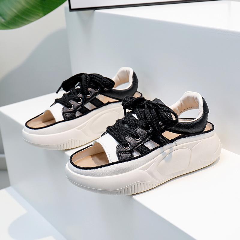 

Белые туфли для студентов, женские, модные, летние, новые, на платформе, увеличивающие рост, дышащие, повседневные, уличные туфли 40 чёрный