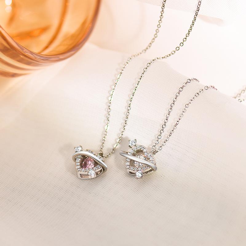 Love Planet Necklace Style Versatile Pink Women's Light Luxury and Sweet Clavicle Chain Small Design