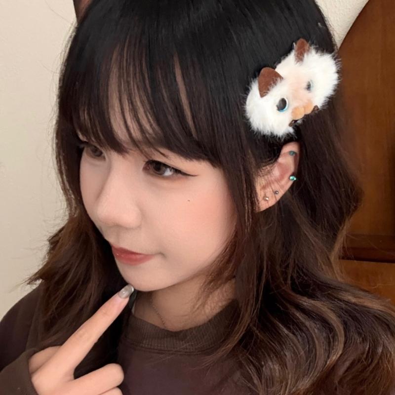 6Pcs Plush Siamese Puss Seal Hair Clip for Girls Soft Comfortable Hair Accessory Fashionable Side Clip for Daily Wear