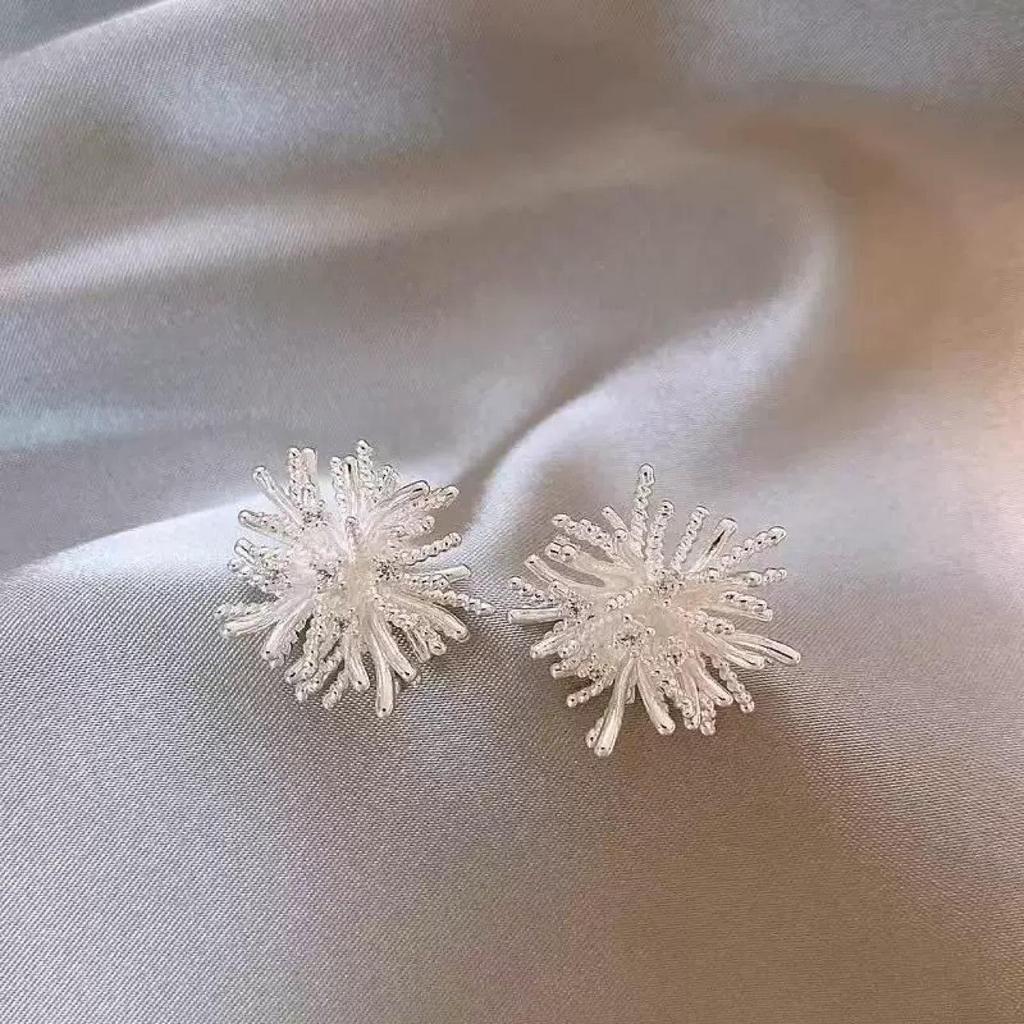 Kolczyki sztyfty dmuchawce: Luksusowa damska biżuteria vintage na uszy o przesadnym designie