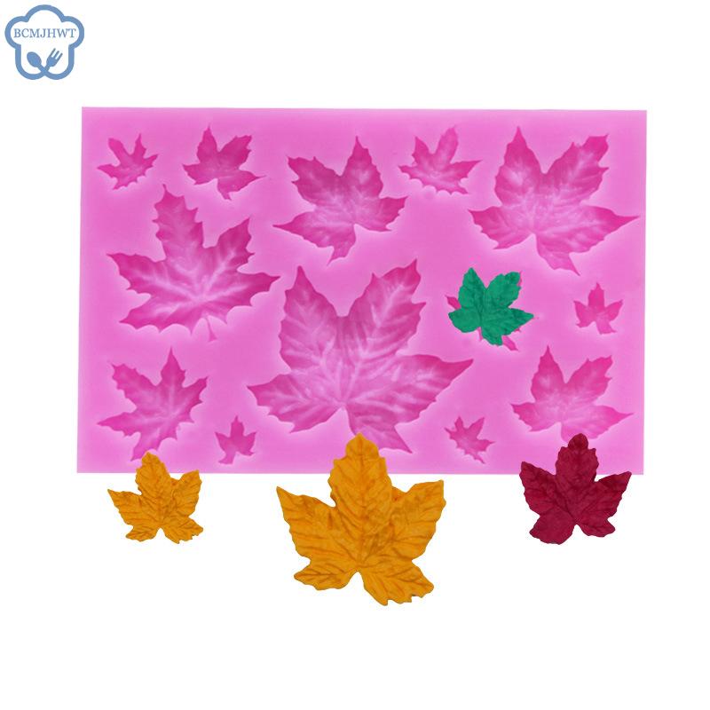 

Silicone Baking Mold Diy Butterfly Maple Leaf Mould Chocolate Fondant Cake Decorating Tool Temperature Resistance
