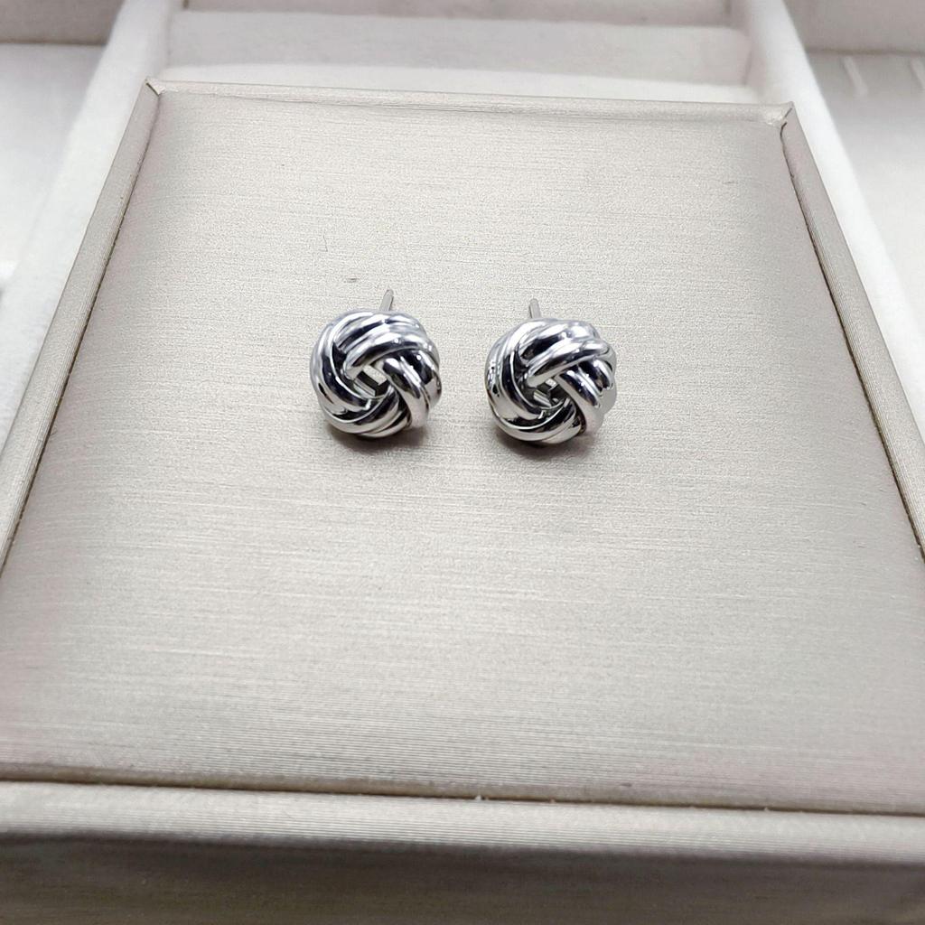 Europäisch-Amerikanische Geometrische Twist Kreis Ohrringe – Stilvoll, Mehrschichtig und Vielseitig