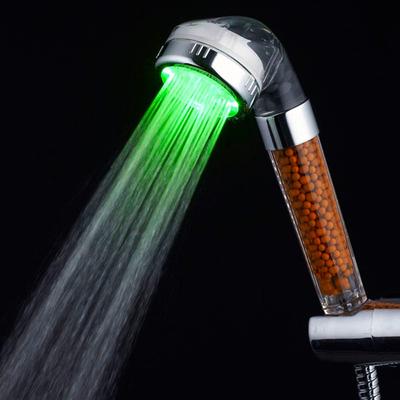 1 PC Kąpiel wodna Filtracja łazienkowa 7 Kolorowy prysznic z oświetleniem LED