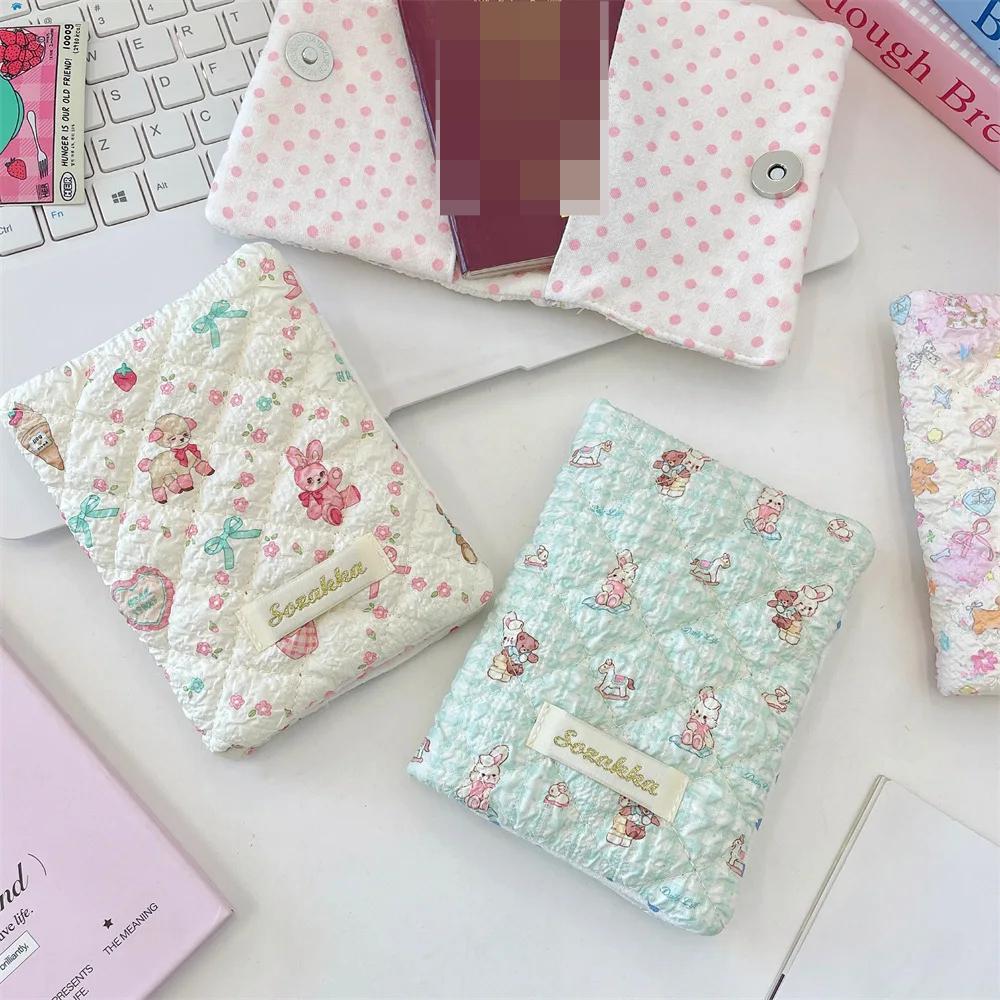 Neue Blumen-Reisepasshülle für Damen Modische Reisepasshülle Multifunktionale Reisepass-Clip-Hülle aus Polyester Reisezubehör