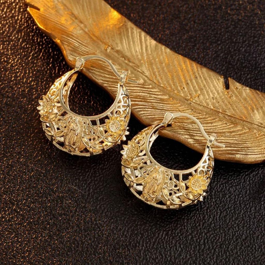 Vintage Our Lady of Guadalupe Hoop Earrings Hollow Floral Carving Religious Icon Design Gold Color Women's Party Jewelry
