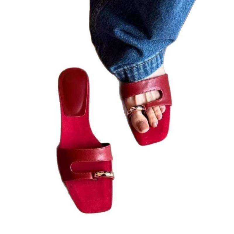 Fashion Women Slippers Casual Anti-slip Designer Slippers Comfortable Outdoor Sandals Fashion Elegant Flat Shoes Summer New Slides Women