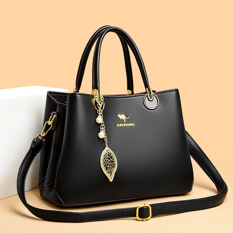 Modna damska torba na ramię, minimalistyczna torebka, klasyczna i trendy torba crossbody odpowiednia do użytku codziennego i na co dzień