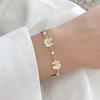 White Daisy Pearl Bracelets for Women Sweet Flower Bracelet Fashion Statement Hand Jewelry Summer Accessories Girls Gifts