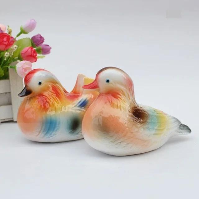

Порцелянова пара качок-мандаринок Мініатюрна ручний розпис Кераміка Пташка кохання Фігурка Домашня прикраса Подарунок на річницю весілля Рукоділля M