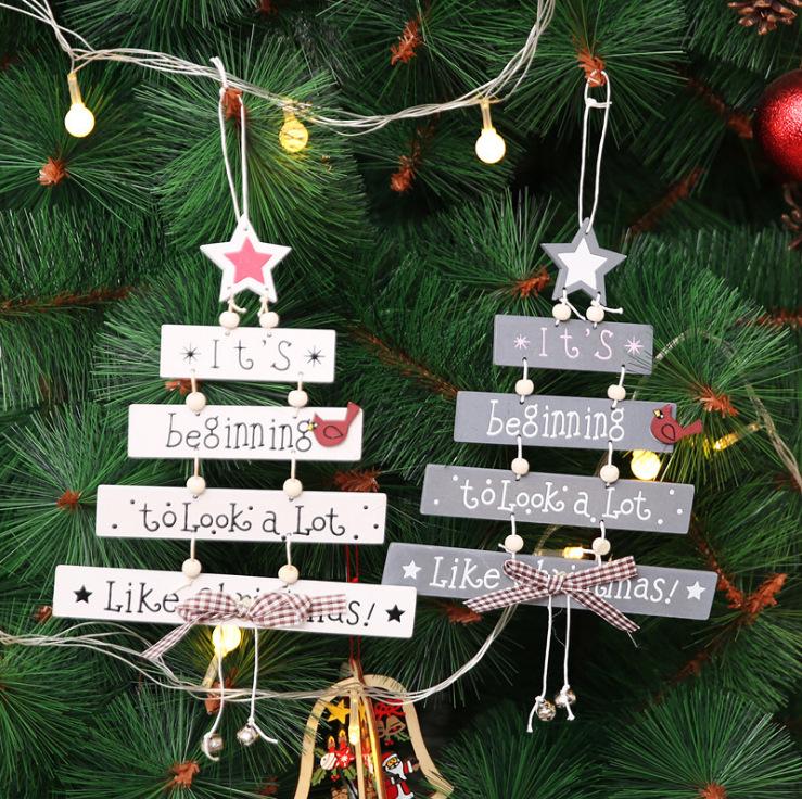 New Christmas Wooden Door Hanging Decoration with Bell and Chime Pendant