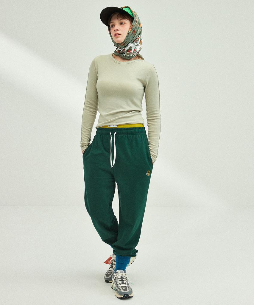 BETWEEN A AND B Peacoat Stitch Round Neck T-Shirt [Olive]