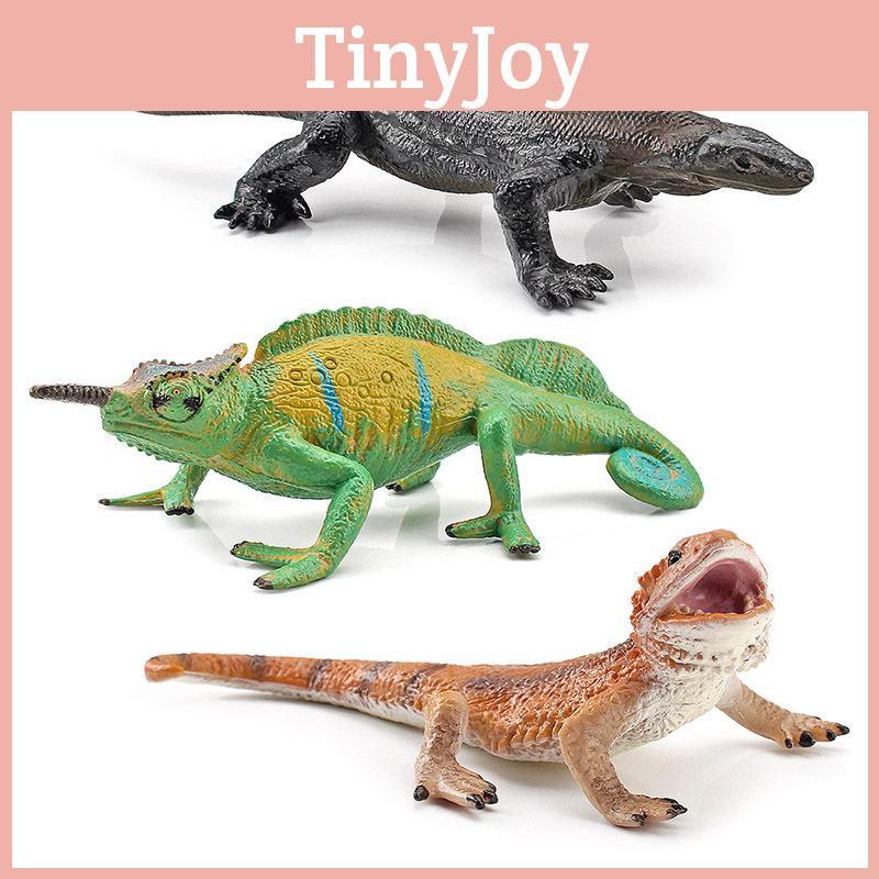 Vibrant Desert Forest Animal Chameleon Lizard Plastic Model Perfect For Display 92g
