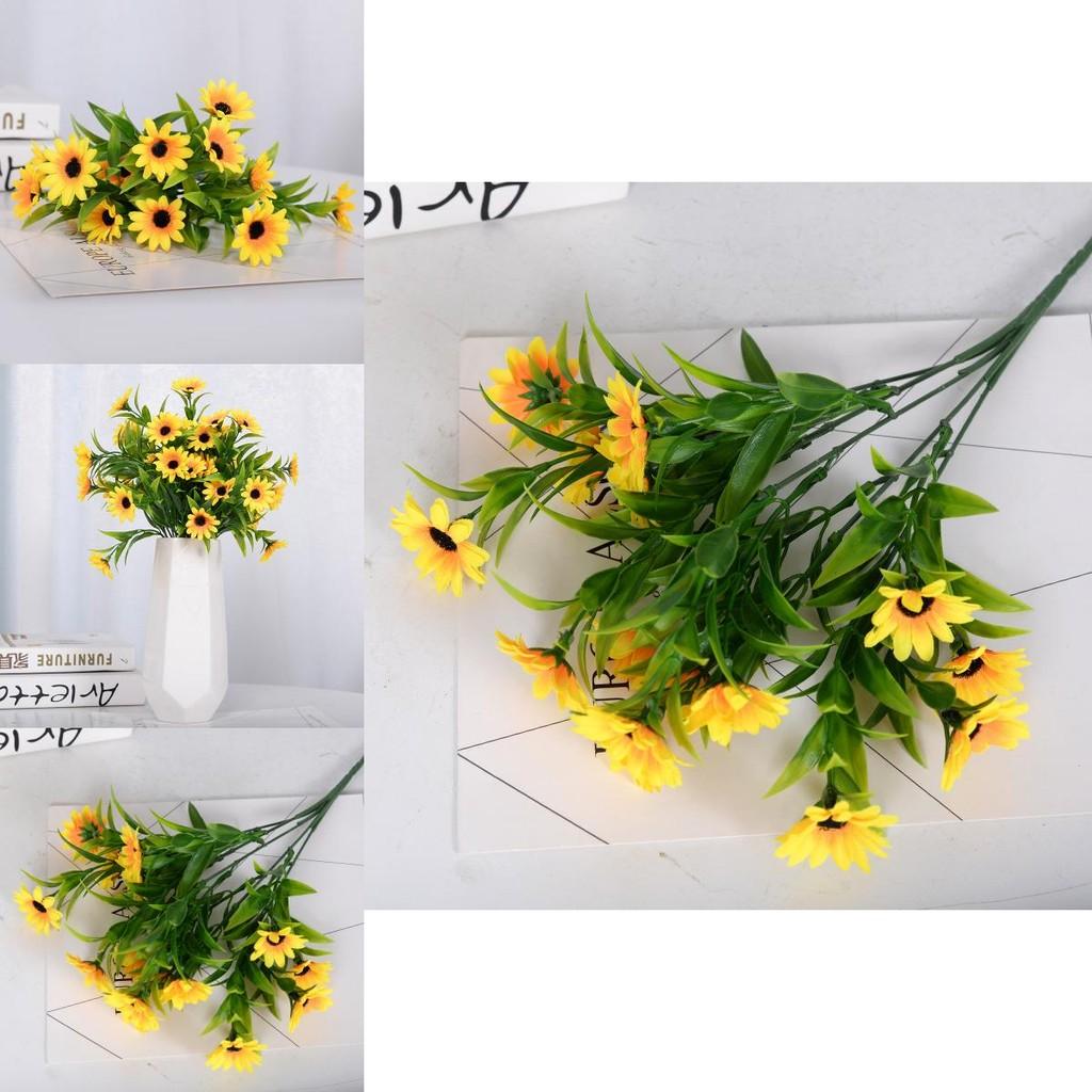 Faux Daisy Flower For Home Display And Photography With Durable Silk Material