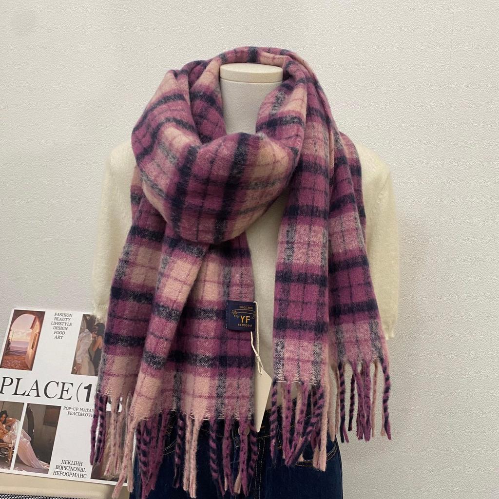 New plaid autumn and winter scarf women's Korean atmosphere tassel warm neck protection mohair thickened scarf
