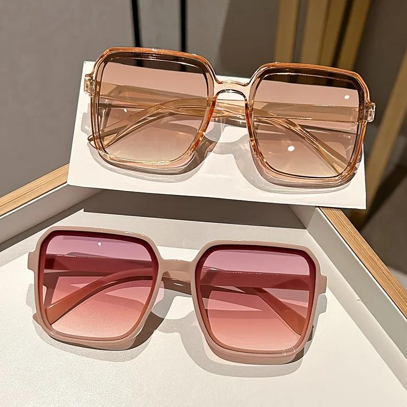 Extrem Große Stylische Sonnenbrille für Damen mit Quadratischem Plastik-Dekor für den Täglichen Gebrauch und den Außenbereich