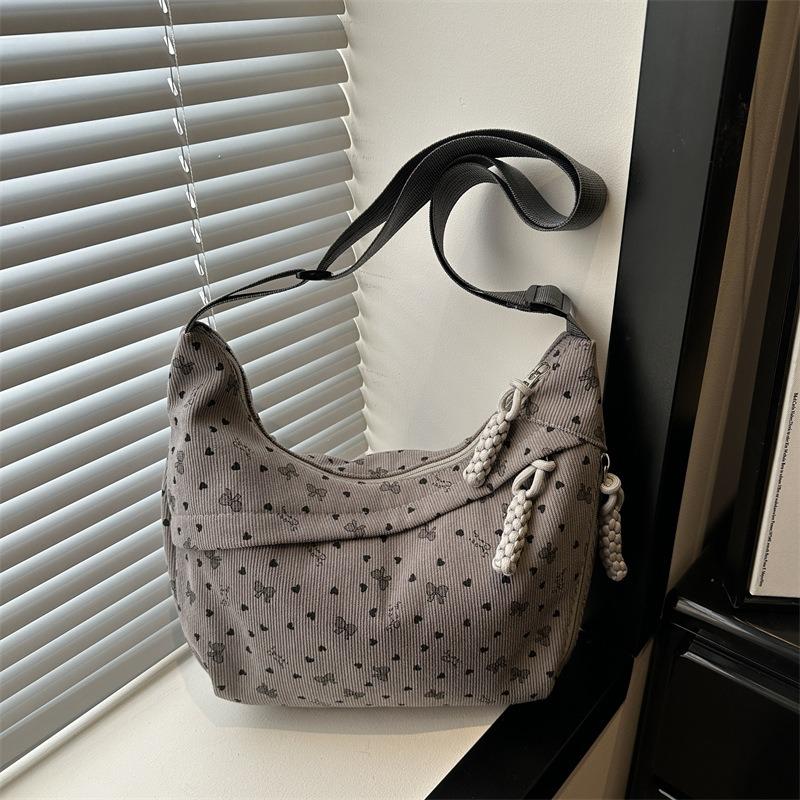 Corduroy, niche largecapacity commuter tote bag women's new fashion shoulder messenger bag