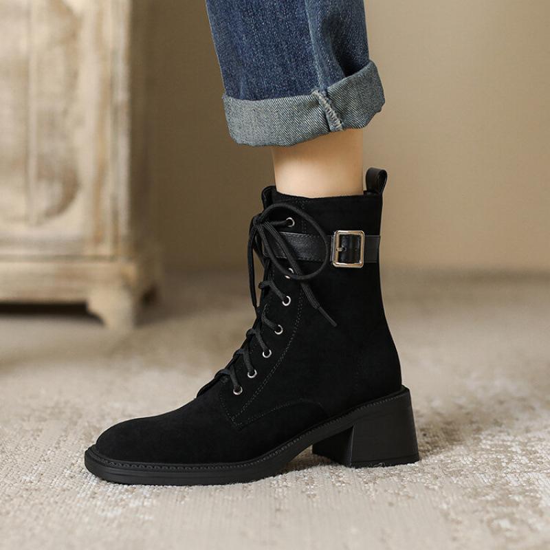 Autumn and Winter Women's Martin Boots Thick-soled Non-slip Large-size Side Zipper Women's Boots Korean Version of the New Medium-heeled Medium Boot