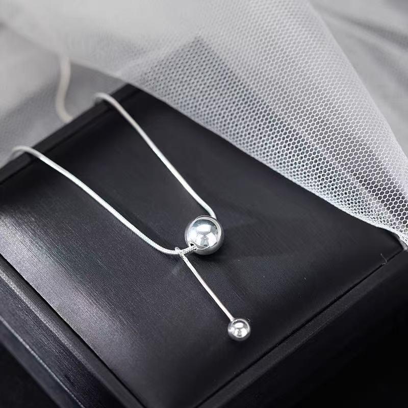 2025 Women's Wish-Granting Clavicle Necklace: Sterling Silver-Plated Snake Chain with Small Ball Accent