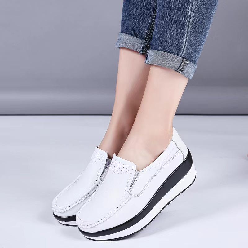 Korean Style Wedge Heel Platform Slip-on Shoes for Women