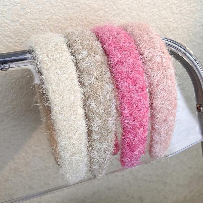 New Retro Imitation Cashmere Wide Headband for Women Girl Sweet and Versatile Plush Hair Band Hair Hoop Fashion Hair Accessories