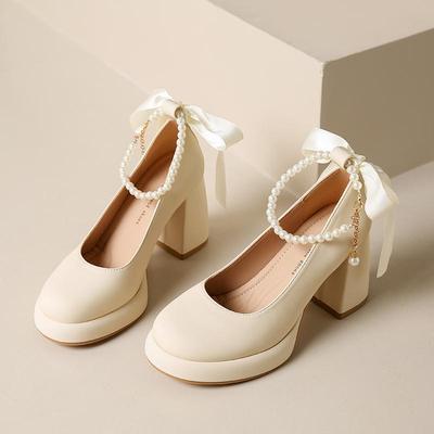 Neue Mary Jane-Schuhe mit rundem Kopf und dicken High Heels für Damen, Pumps, französische Retro-Plattform, Perlenschleife, Knöchelriemen, Sandalen