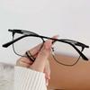 Lightweight Anti Blue-lay Eyewear Zinc Zinc Alloy Women Plain Glasses New Cat Eye Glasses  Business
