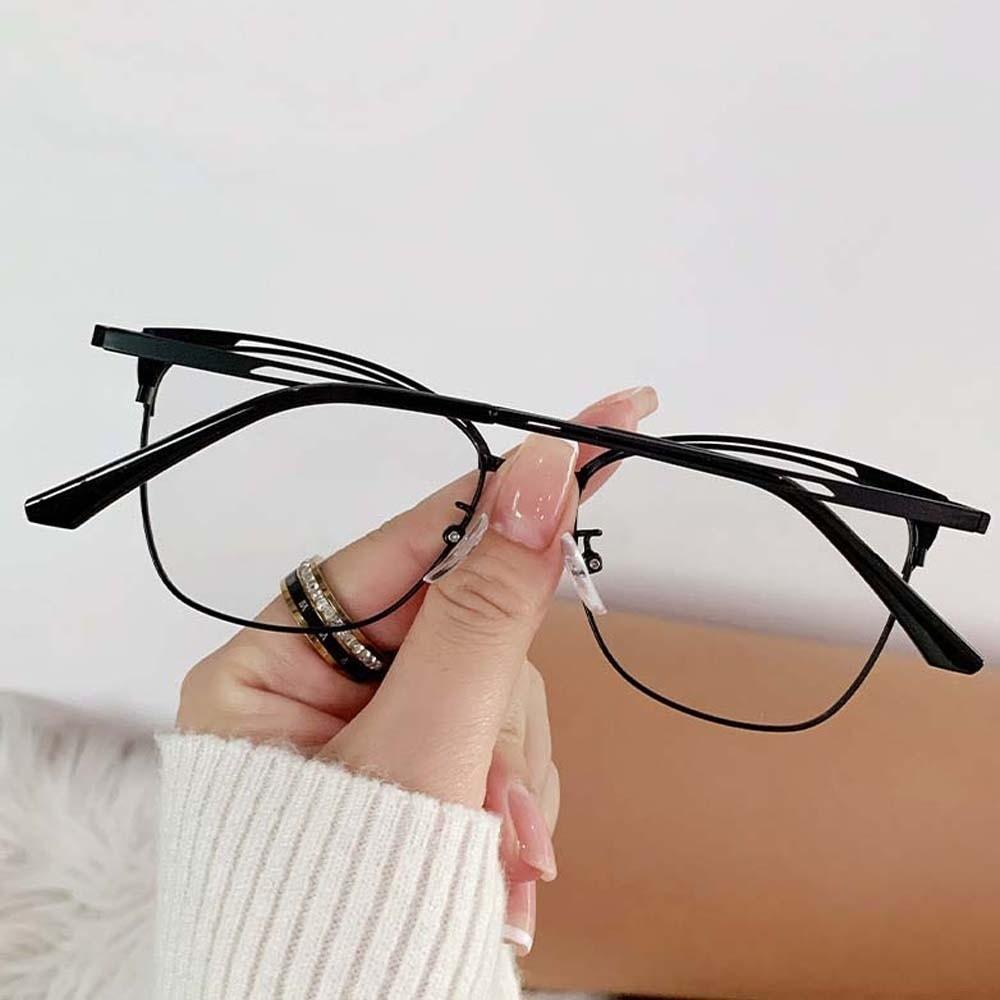 Lightweight Anti Blue-lay Eyewear Zinc Zinc Alloy Women Plain Glasses New Cat Eye Glasses  Business