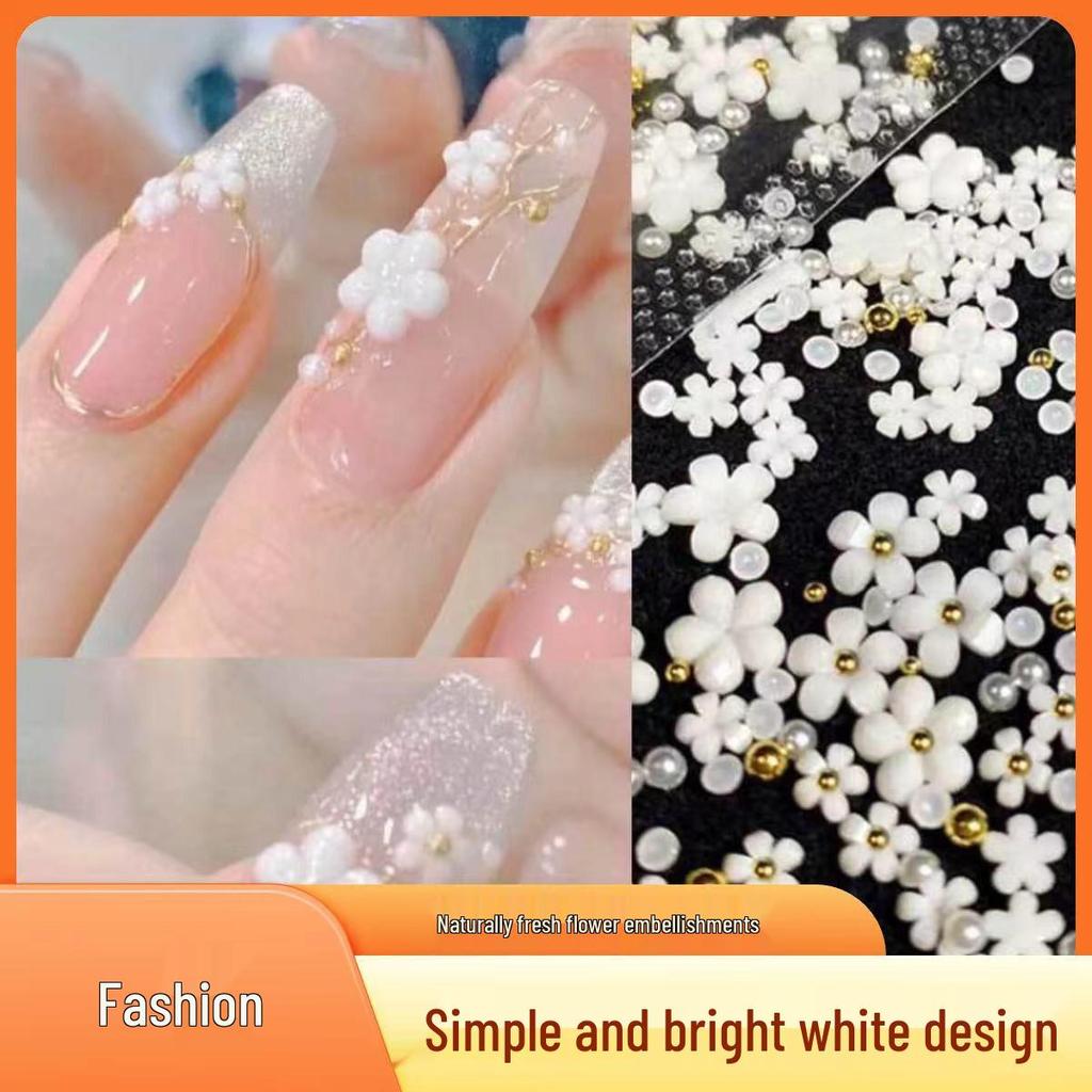 3D White Five-Petal Flower Resin Nail Art - Mini Fairy Style