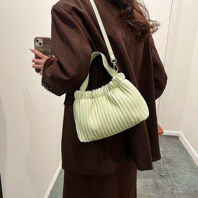 Bolsa plissada chique para mulheres primavera nova casual simples bolsa crossbody grande capacidade pu macio bolsa de ombro único