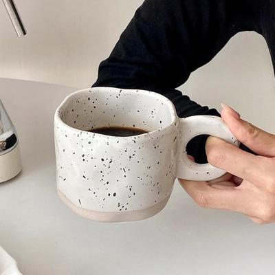 Tazza da caffè in ceramica da 280 ml, unica, irregolare, resistente al calore, versatile, contenitore per bevande, resistente all'usura, tazza per amanti del latte, per casa, ufficio, bar