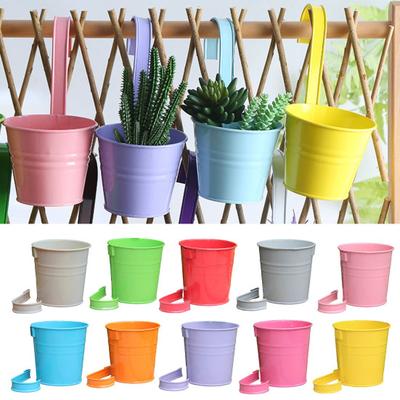 Cesta de flores práctica y resistente, maceta en forma de cubo antideformada con gancho extraíble para Patio