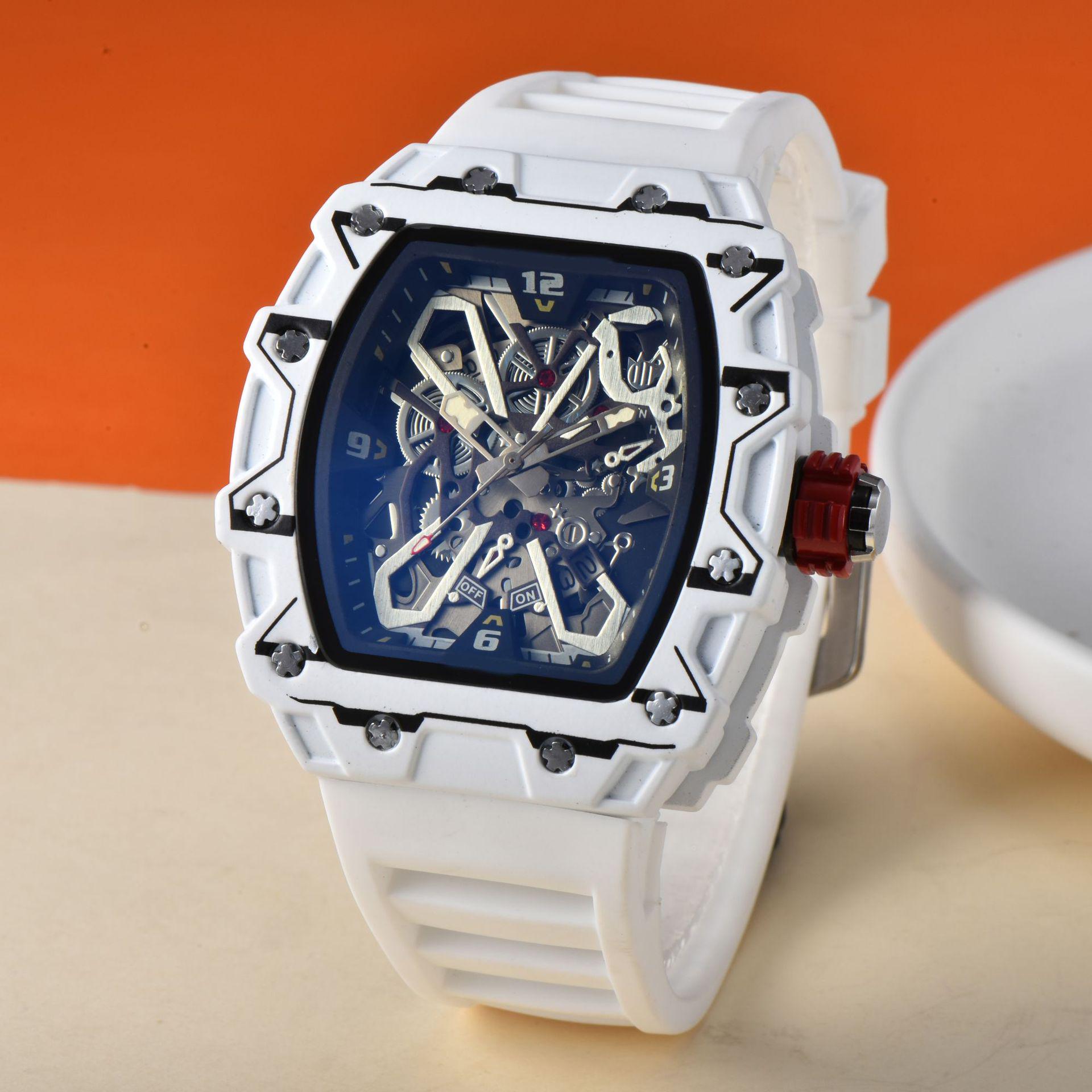 

Новые мужские кварцевые часы Richard European Wave с календарем