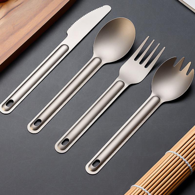 1/4Pcs Portable Camping Titanium Metal Long Handle Anti Scalding Anti-slip Spoon Fork Light Weight Tableware