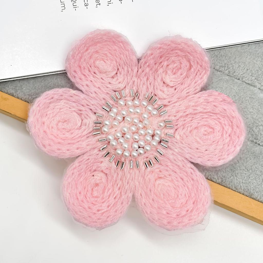 Hot-Selling Handmade 12Cm Crocheted Six-Petal Flower Sweater Knitted Jacket Sweater Clothing Decorative Accessories Flower