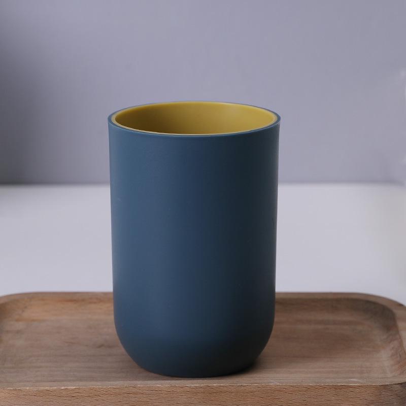 Couples' Solid Color Anti-Mold Toothbrush & Mouthwash Cup