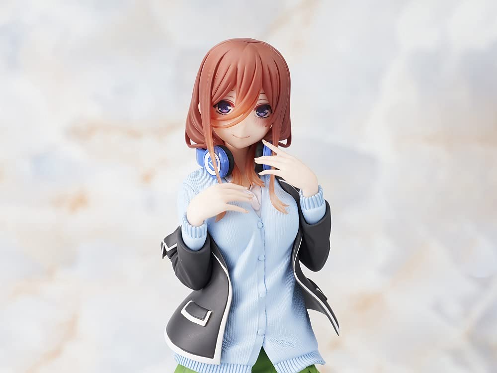 TAITO The Quintessential Quintuplets Coreful Figure Nakano Miku Uniform Ver.