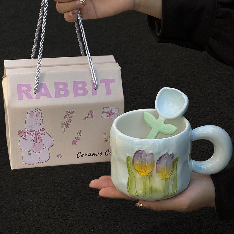 High-value Tulip Ceramic Mug with Lid Spoon As a Gift, Practical Cup for Girls, Birthday Gift for Girlfriends