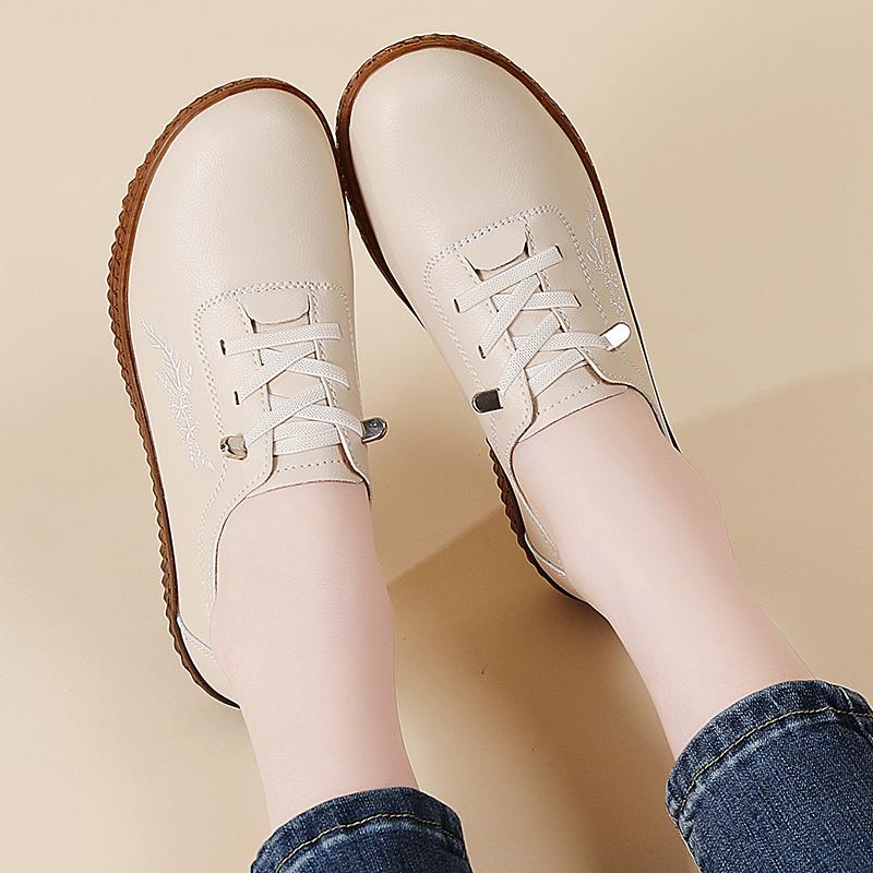 Women Soft Loafers Casual Elegant Summer Sneakers Breathable Embroidery Leather Moccasins Shoes Plus Size