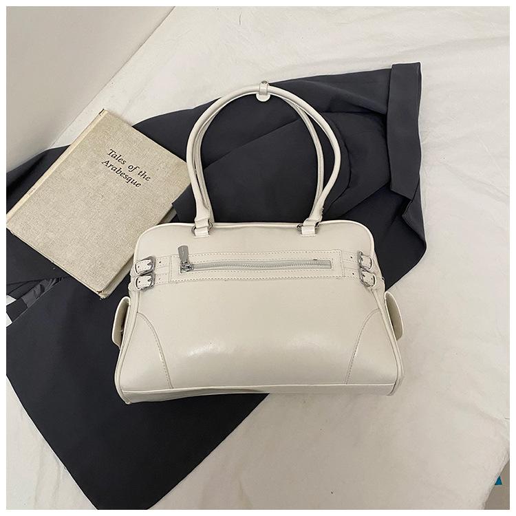 

Stylish and simple portable bowling bag women s 2025 summer new trendy messenger women s bag large-capacity commuter shoulder bag белый