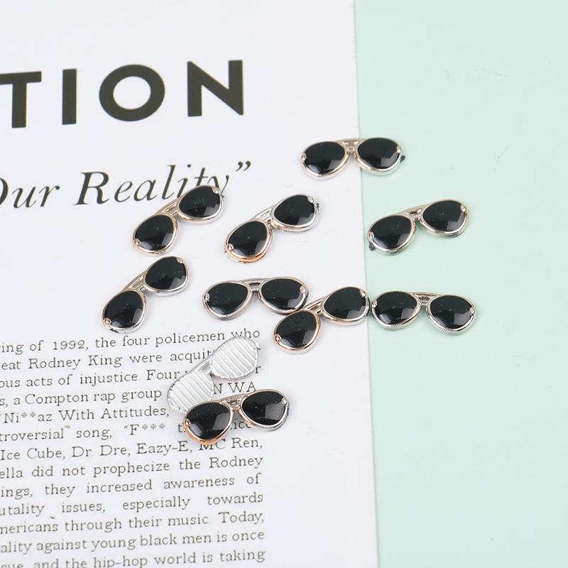 10Pcs Mini Sunglasses Flatback Resin Diy Decor Play Toys For Dolls Small Model Accessories
