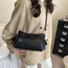 Korean Fashi Large Capacity Crossbody Bag Women Fashiable and Versatile Shoulder Bag Elegant Casual and Simple Baguette Bag