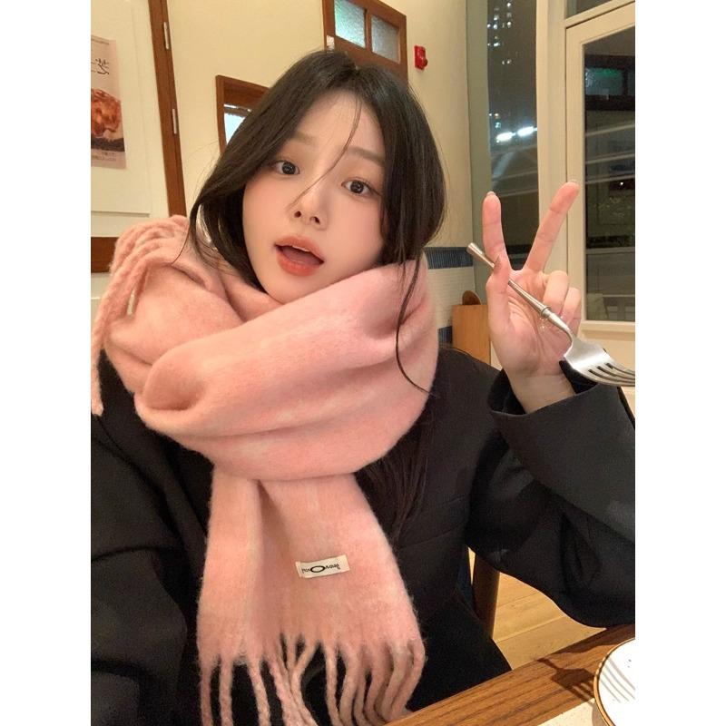 Exquisite Solid color Fringed Plush Scarf A Fashionable and Warm Scarf for Winter Outdoor Cycling and Students' Commuting