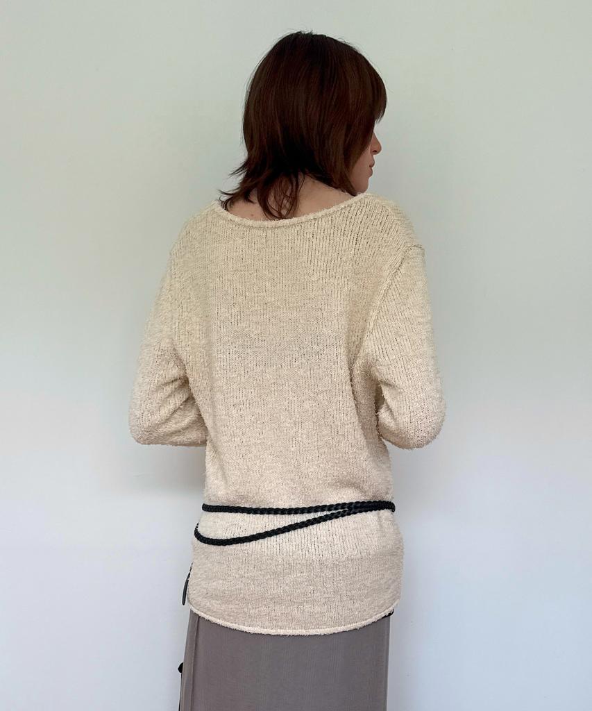 DIAGONAL U Neck Basic Knit (Ivory)