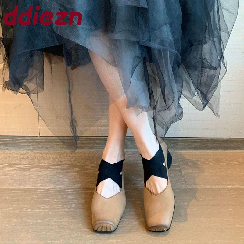 Fashion Fashion Elastic Band Footwear Low Heel Ballet Flats Shoes For Women Soft Female Shallow Ladies Heeled Pumps Slip On Shoes