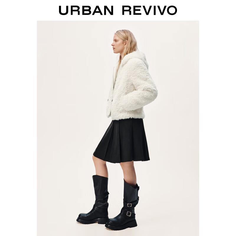 

UR Women s Plush Hooded Zip-Up Jacket M