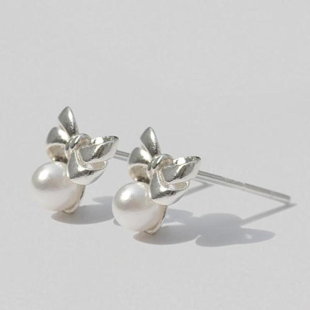 Women's Buni Accessories Sari  Pearl Ribbon Earrings