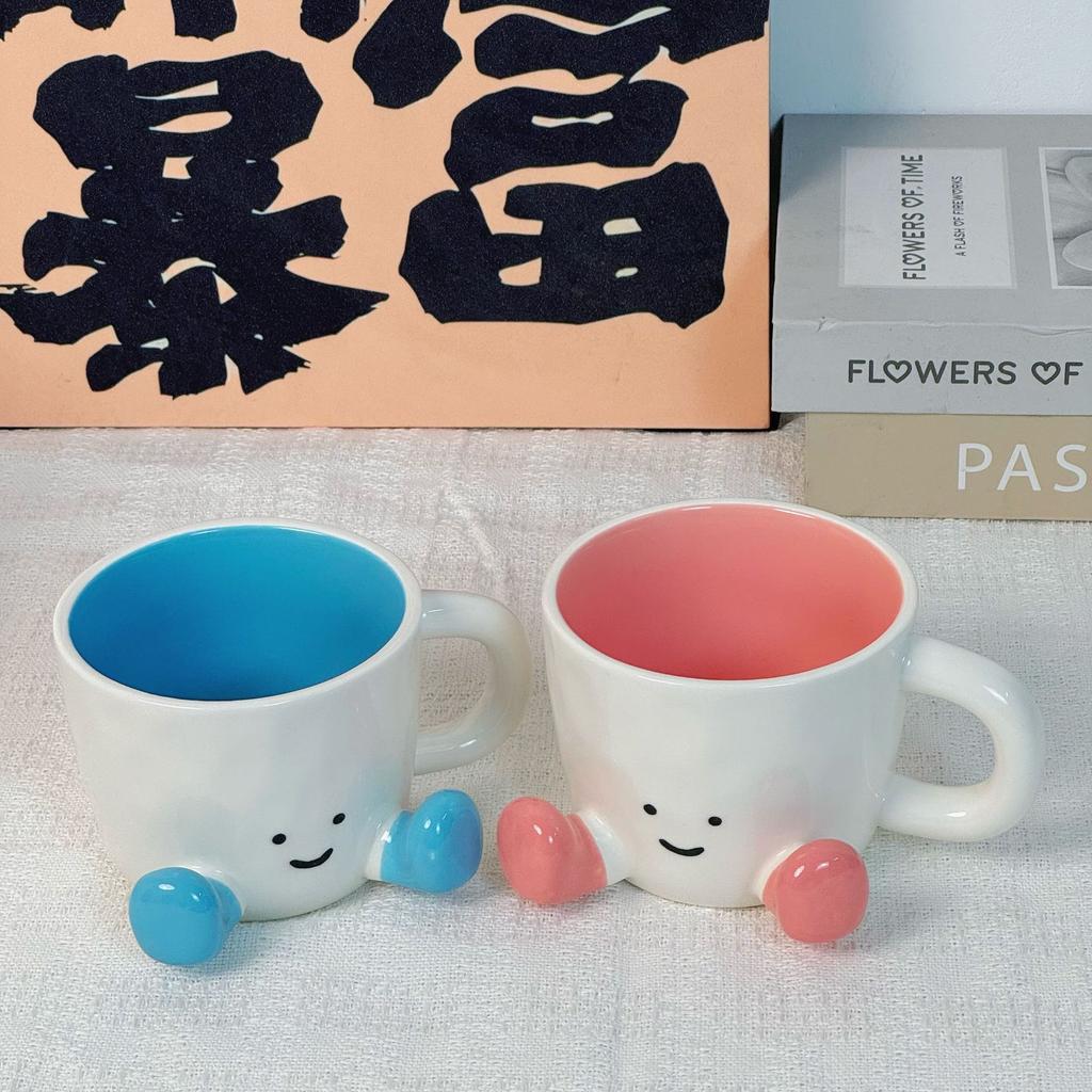 Fuß Keramiktasse Haushaltsbecher Damen Nischen-Design-Tasse Büro Trinkwasser Frühstück Kaffeetasse Geschenk