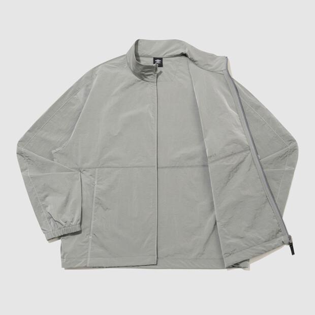 Umbro Classic Plus Stand Neck Windbreaker Jacket Khaki Ur124Cjk33 (A Type)